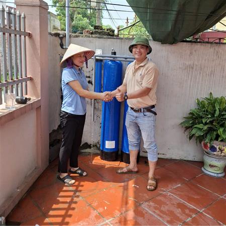 Lọc tổng nước đầu nguồn 2 cột lọc chính 1 cột lọc phụ